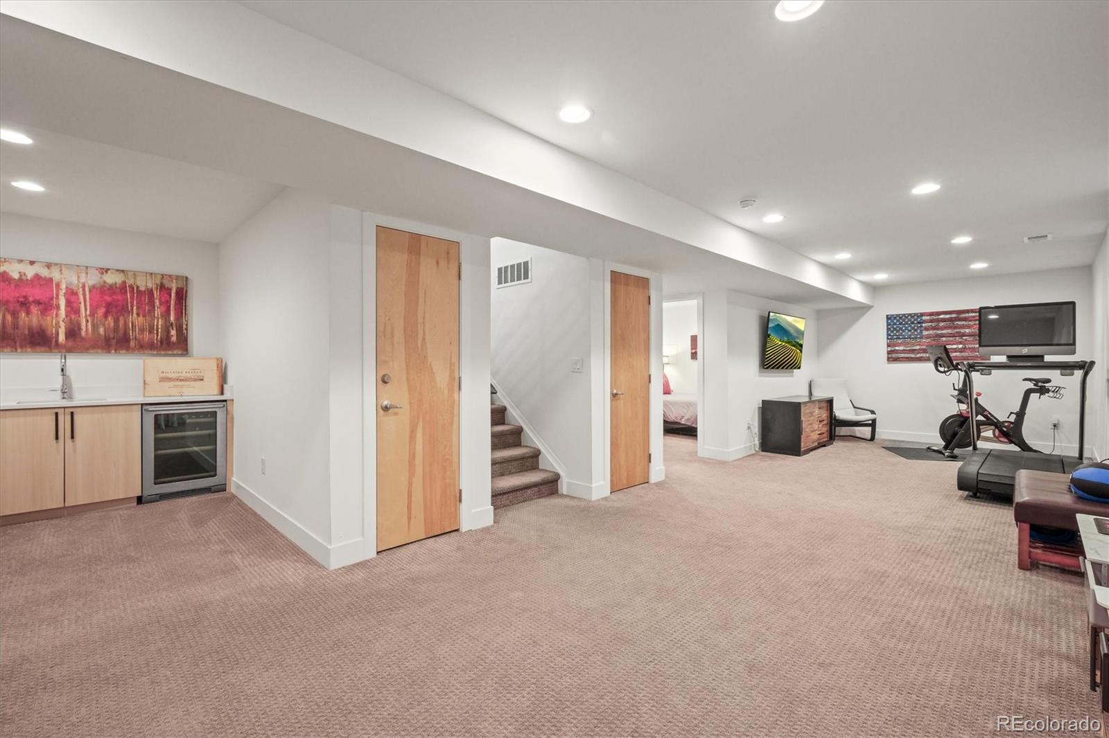 MLS Image #32 for 536 s vine street,denver, Colorado