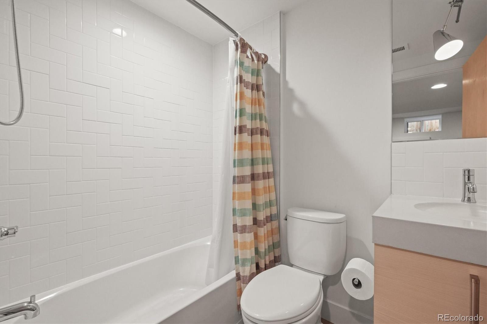MLS Image #35 for 536 s vine street,denver, Colorado