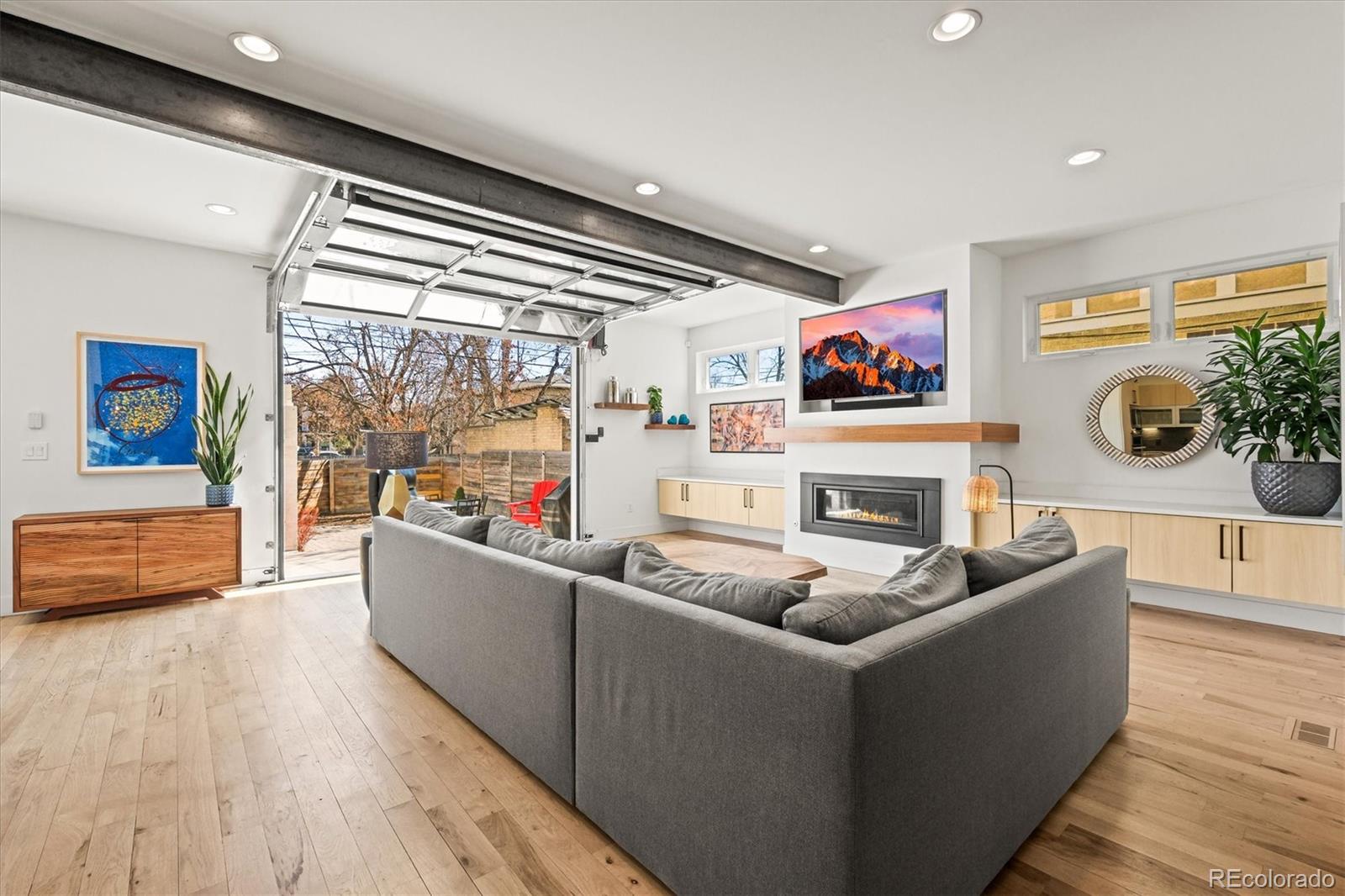 MLS Image #6 for 536 s vine street,denver, Colorado