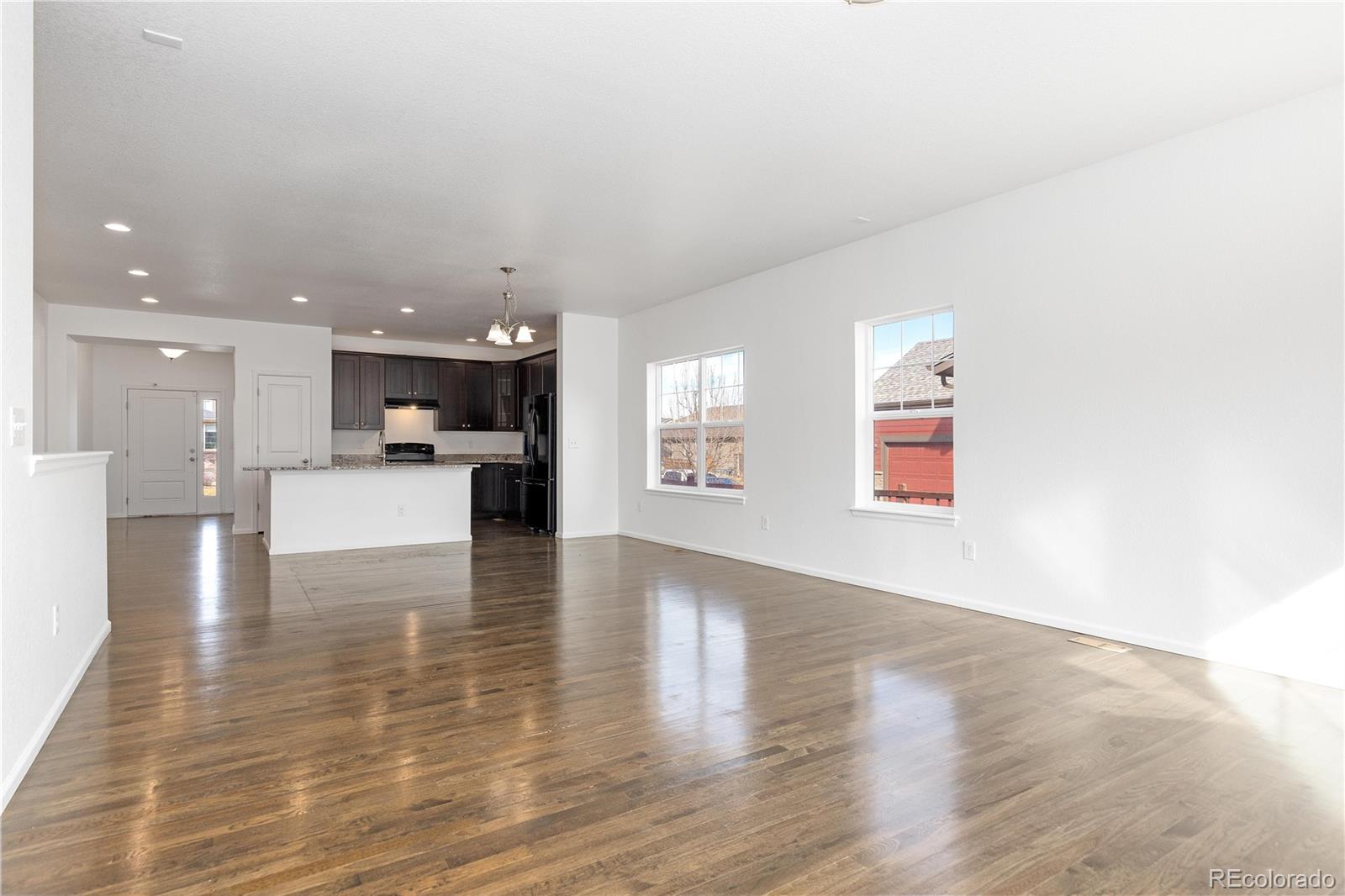 MLS Image #10 for 6284 n genoa way,aurora, Colorado