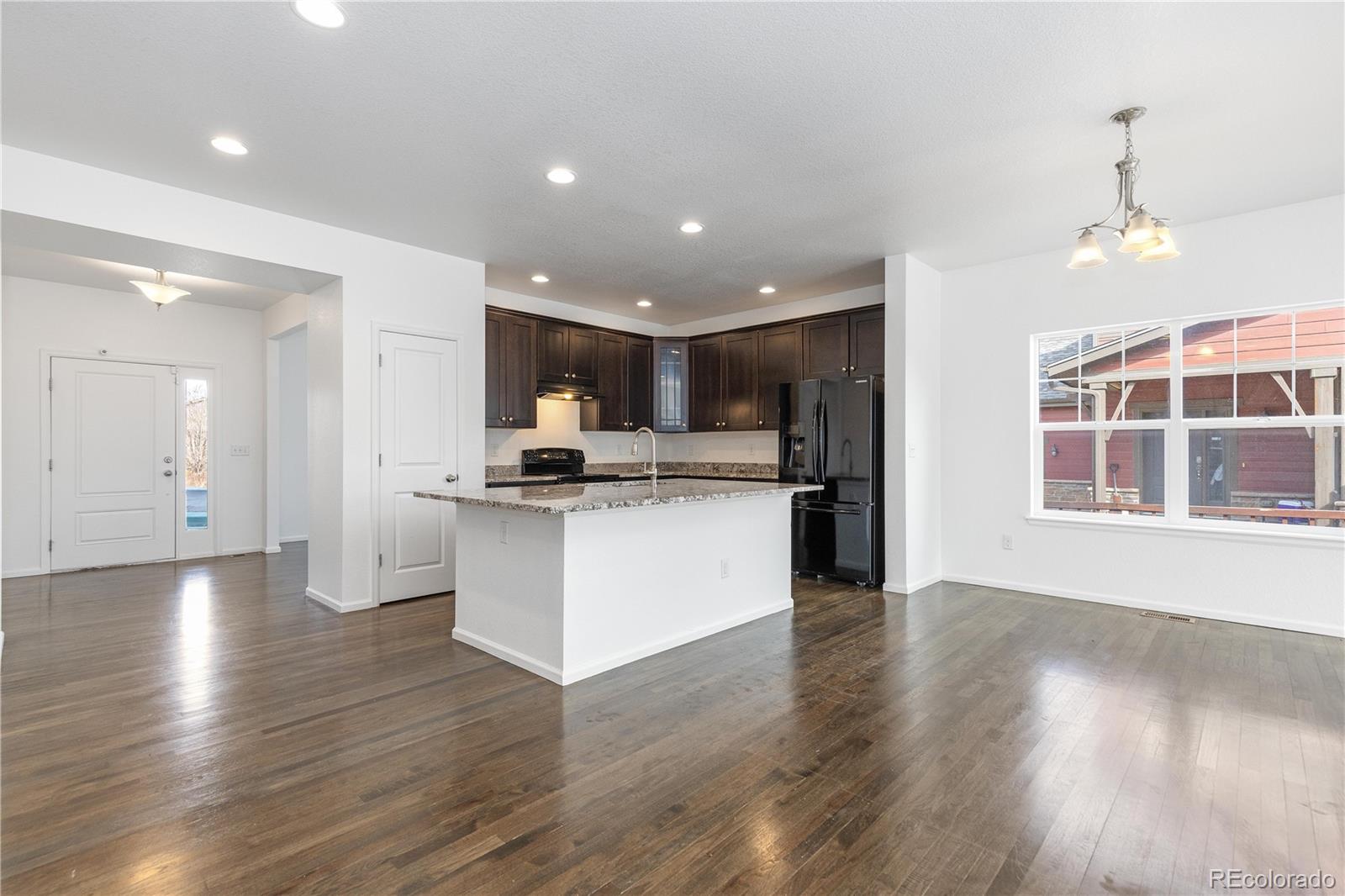 MLS Image #5 for 6284 n genoa way,aurora, Colorado