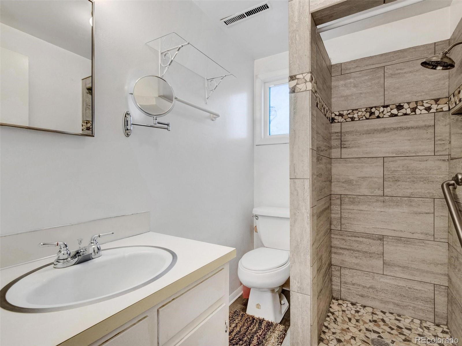 MLS Image #10 for 419  lyell street,monte vista, Colorado