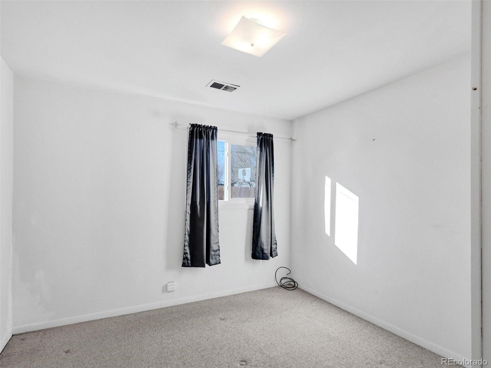 MLS Image #11 for 419  lyell street,monte vista, Colorado