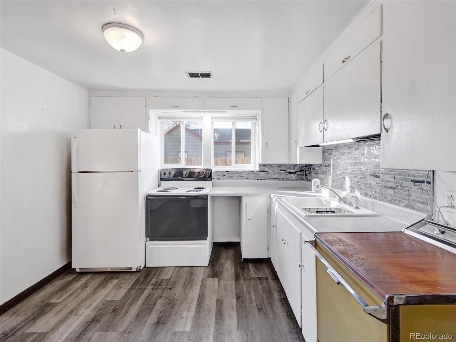 MLS Image #5 for 419  lyell street,monte vista, Colorado