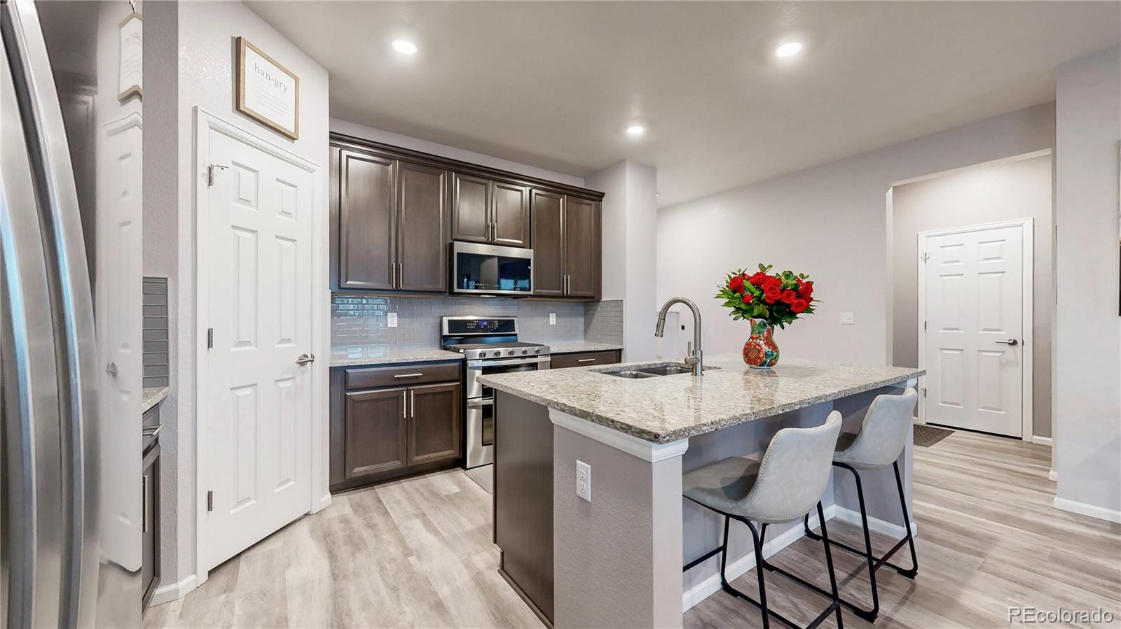 MLS Image #3 for 9264  sedalia street,commerce city, Colorado