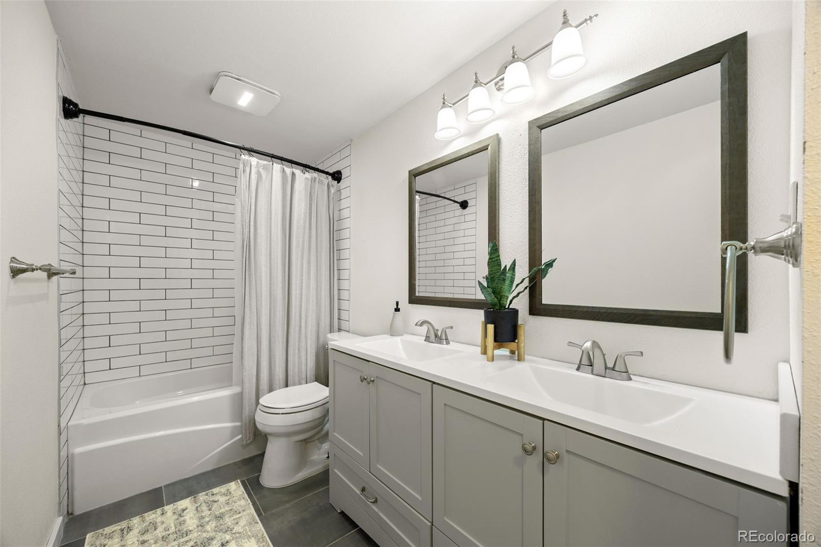 MLS Image #18 for 3390 w saratoga avenue,englewood, Colorado