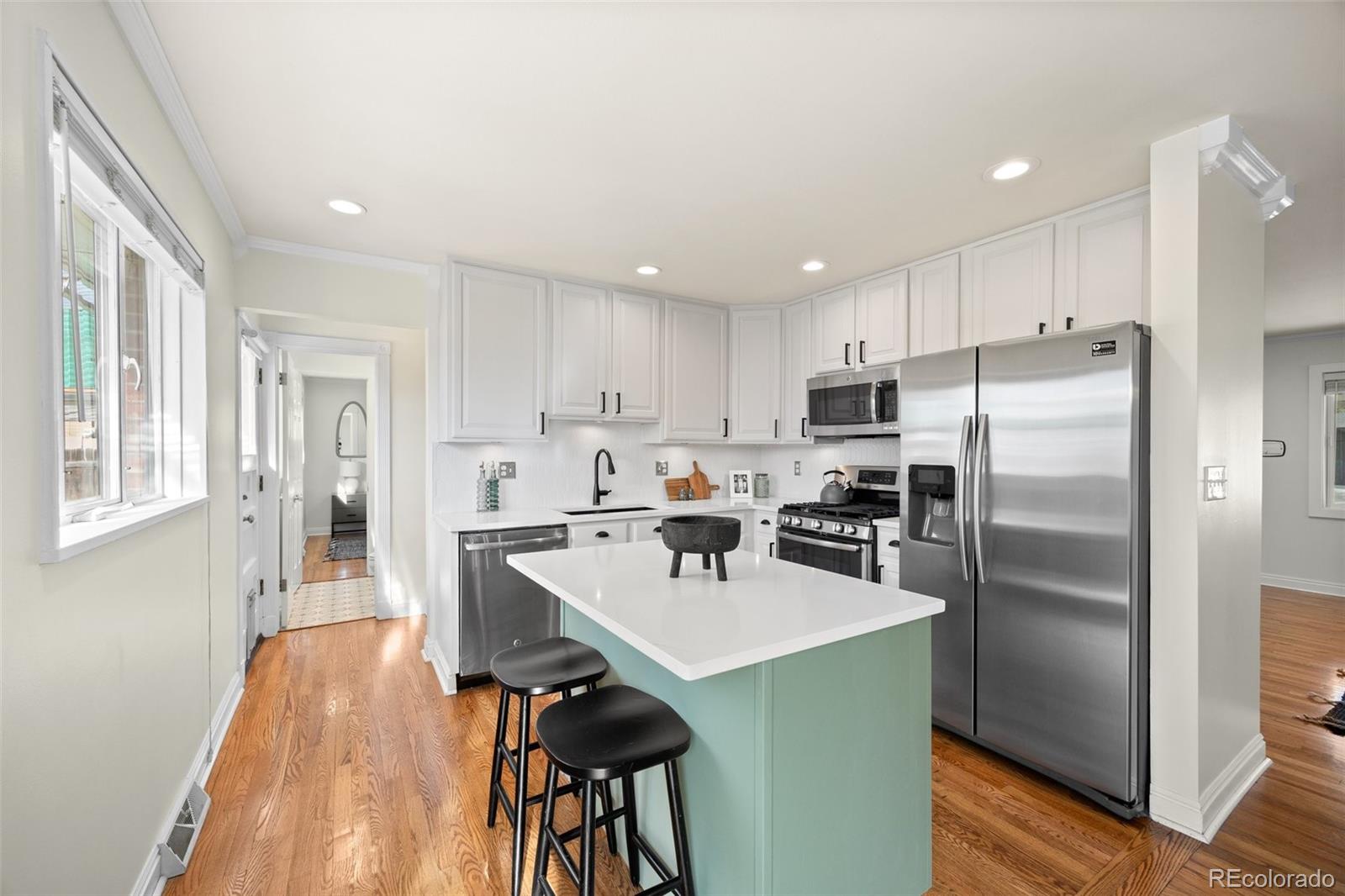 MLS Image #3 for 3390 w saratoga avenue,englewood, Colorado