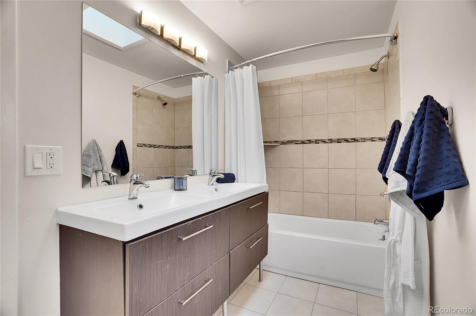 MLS Image #13 for 903 e 7th avenue,broomfield, Colorado