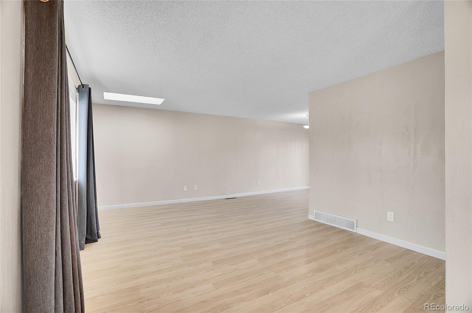 MLS Image #3 for 903 e 7th avenue,broomfield, Colorado