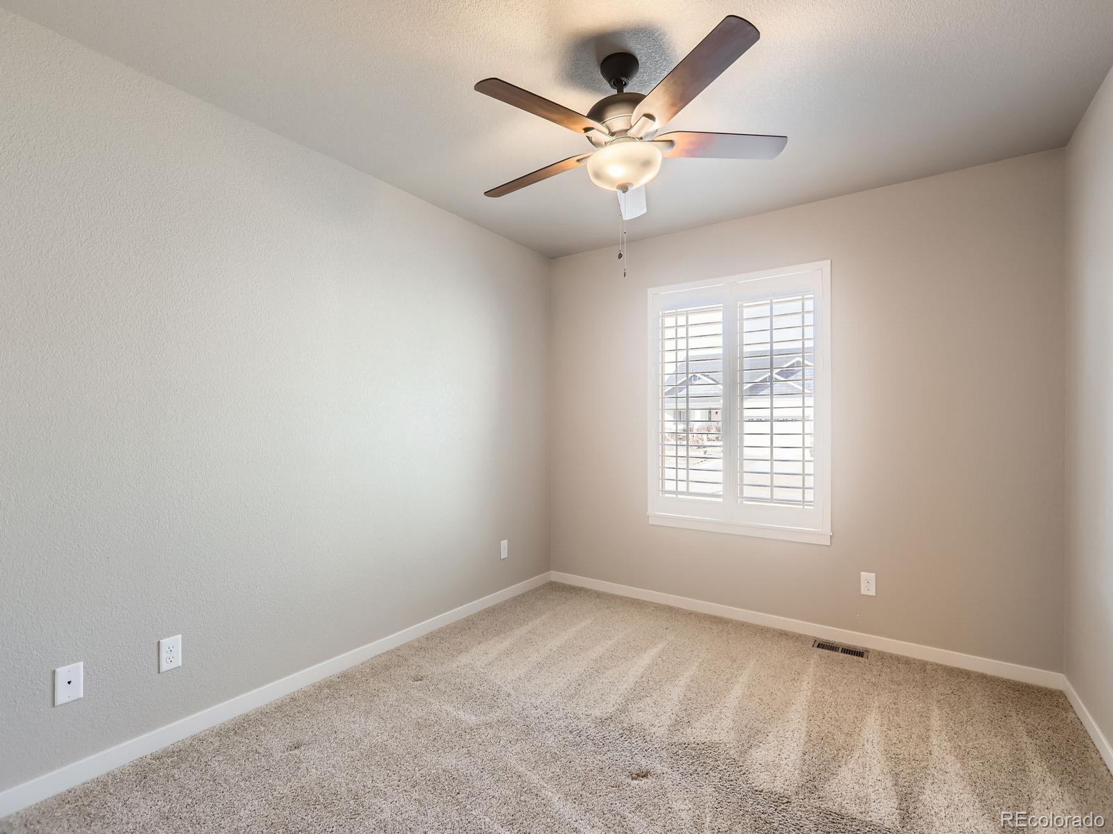 MLS Image #19 for 928  dove hill road,la salle, Colorado