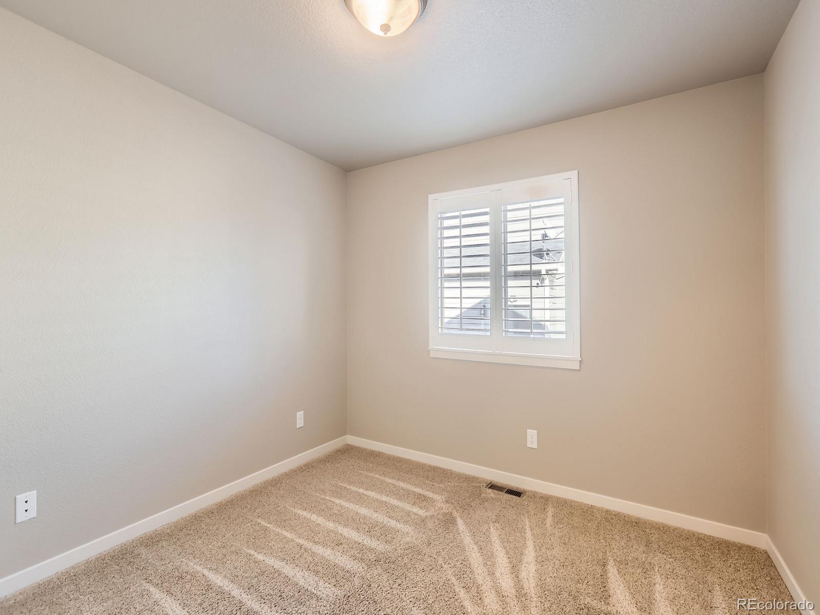 MLS Image #20 for 928  dove hill road,la salle, Colorado