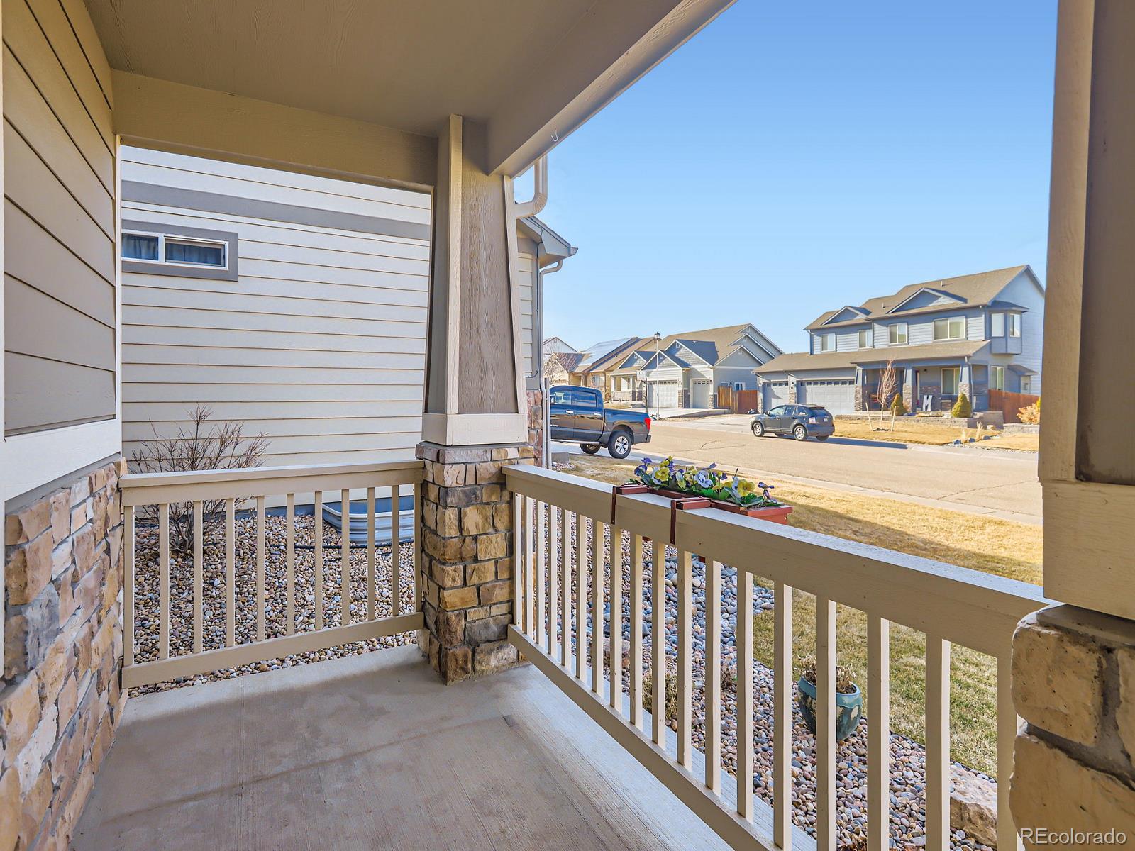 MLS Image #5 for 928  dove hill road,la salle, Colorado