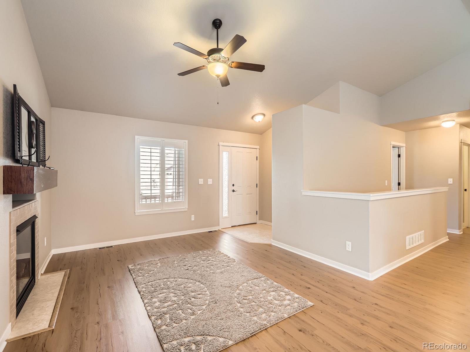 MLS Image #8 for 928  dove hill road,la salle, Colorado