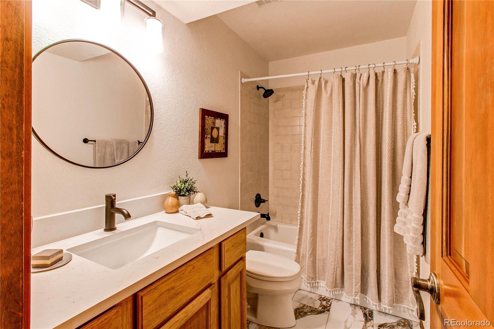 MLS Image #36 for 20606  yoke trail,morrison, Colorado