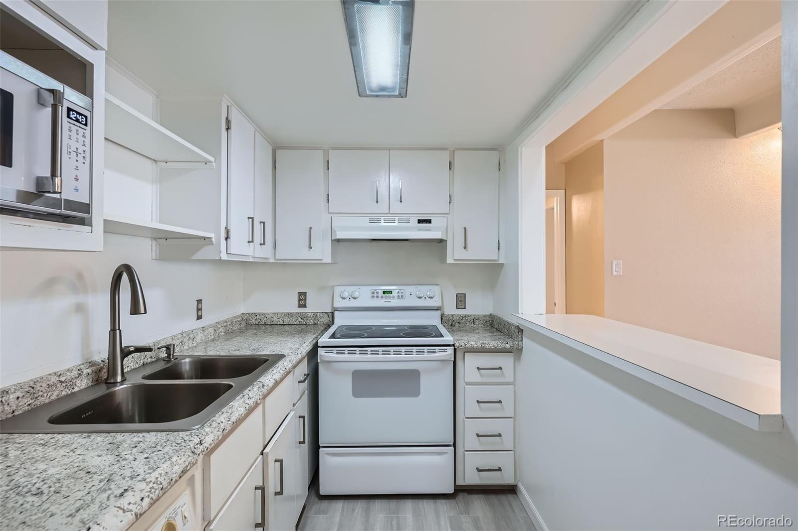 MLS Image #5 for 9995 e harvard avenue,denver, Colorado