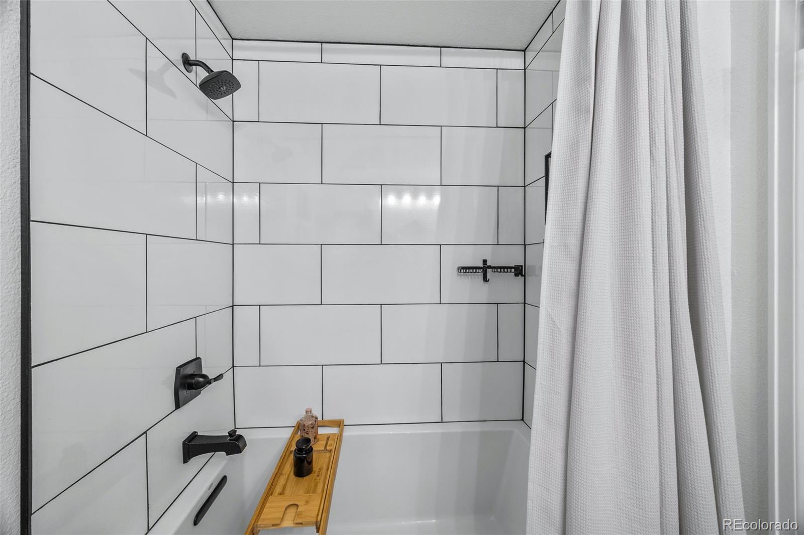 MLS Image #16 for 19706 e linvale drive,aurora, Colorado