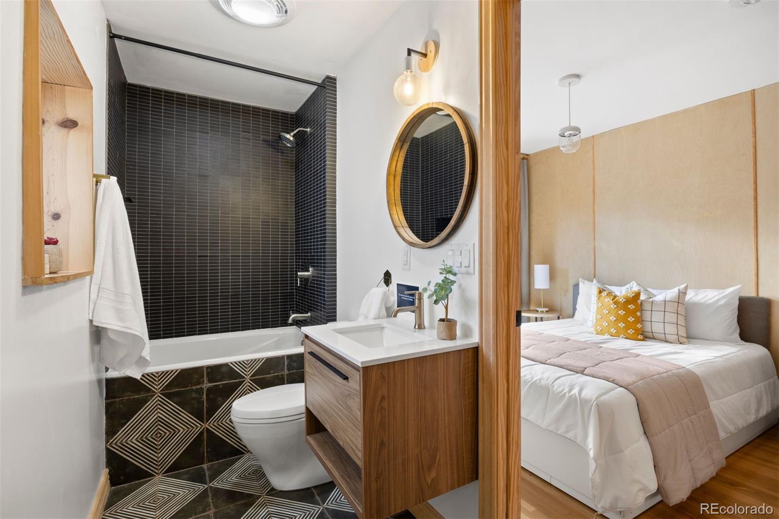 MLS Image #23 for 825 s grant street,denver, Colorado