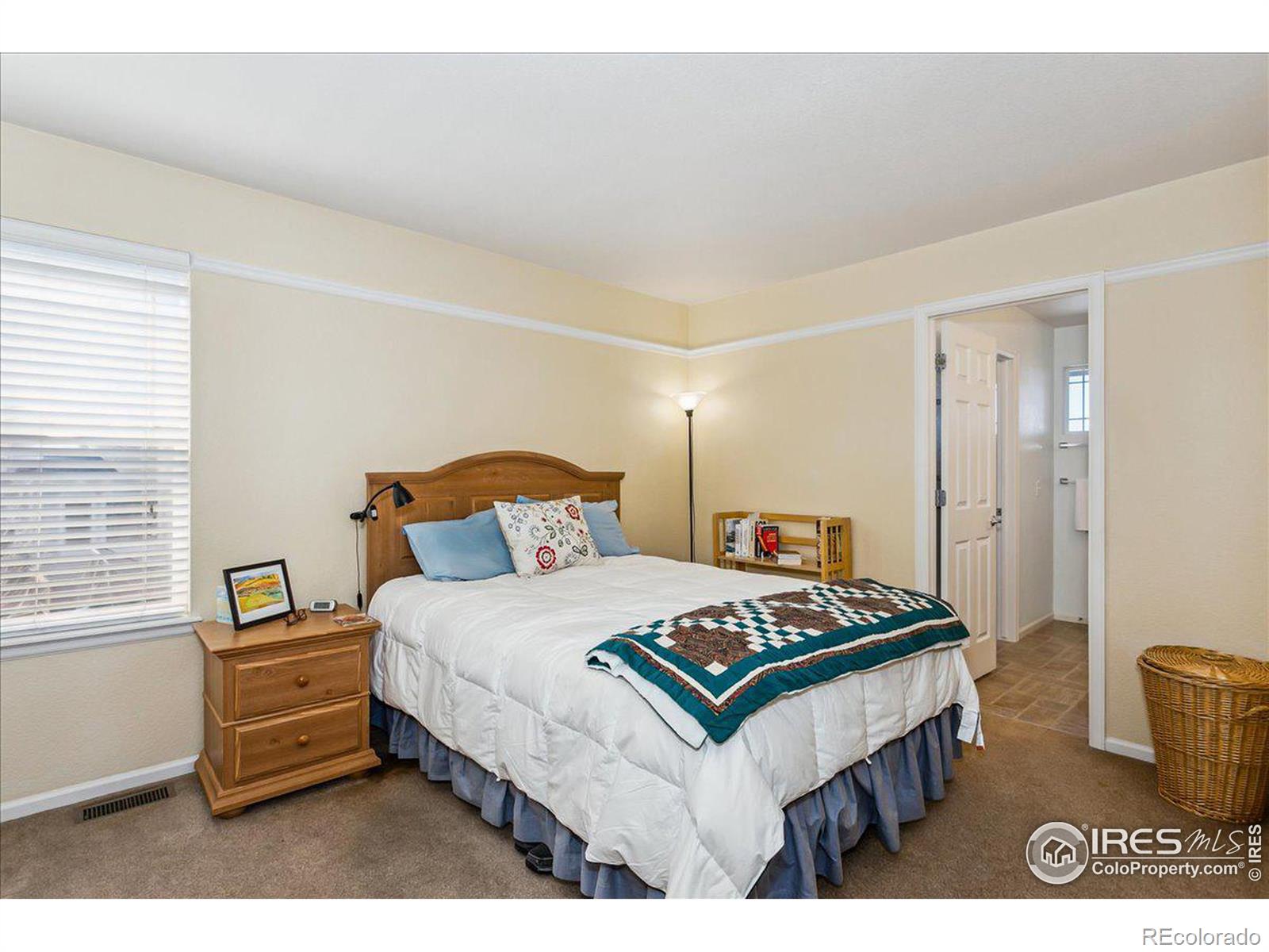 MLS Image #20 for 2241  mandarin court,johnstown, Colorado