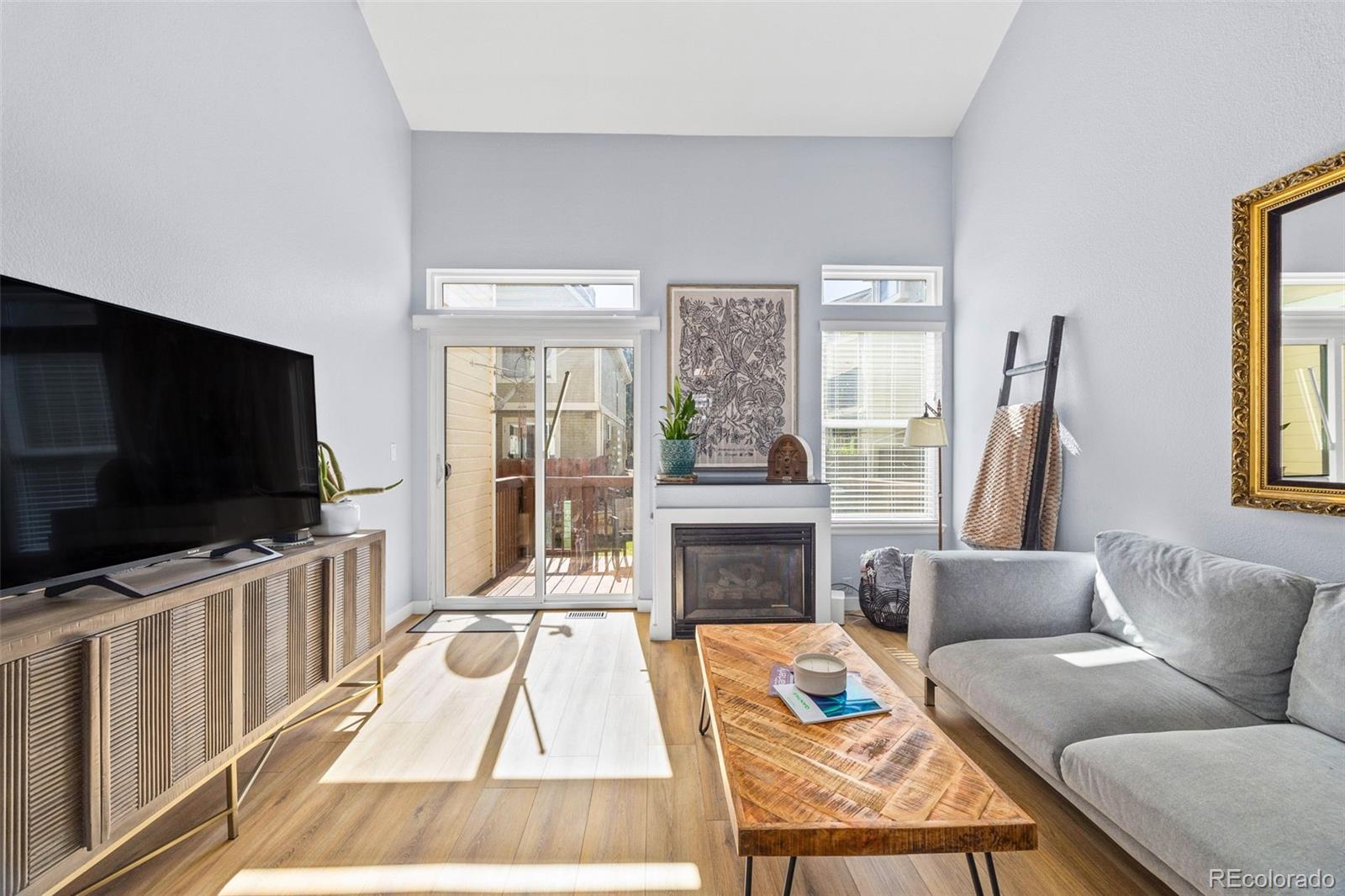 MLS Image #10 for 1885 s quebec way,denver, Colorado