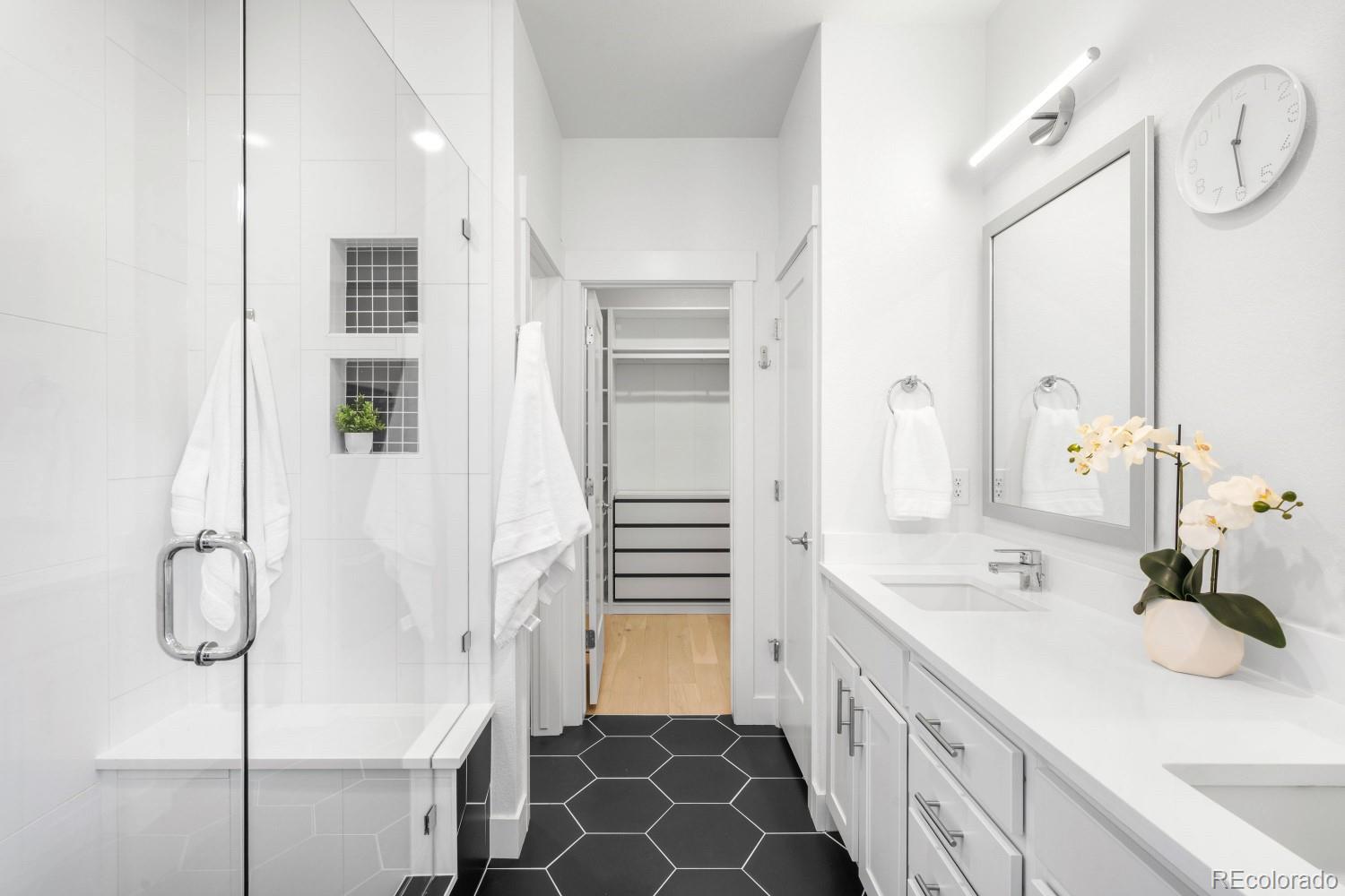 MLS Image #19 for 9976 e 63rd avenue,denver, Colorado
