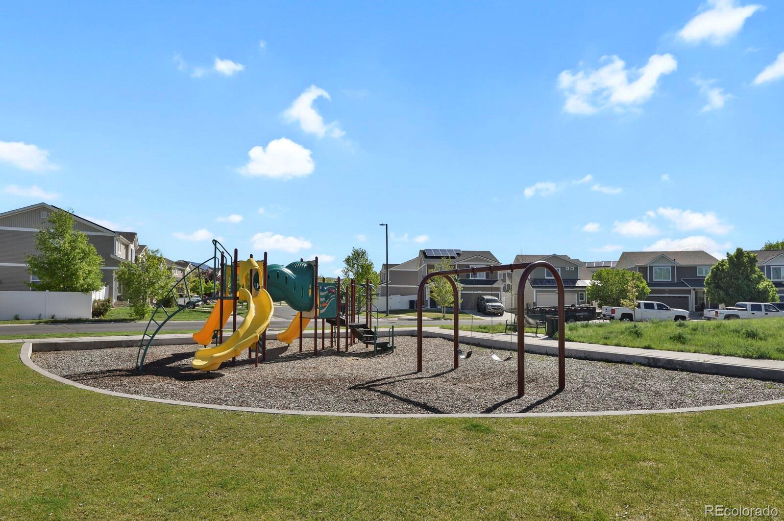 MLS Image #31 for 20826  robins drive,denver, Colorado