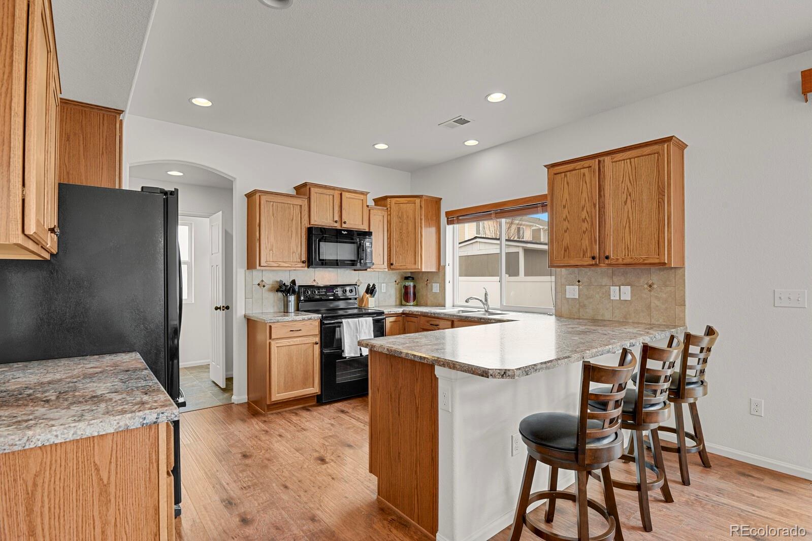 MLS Image #7 for 20826  robins drive,denver, Colorado