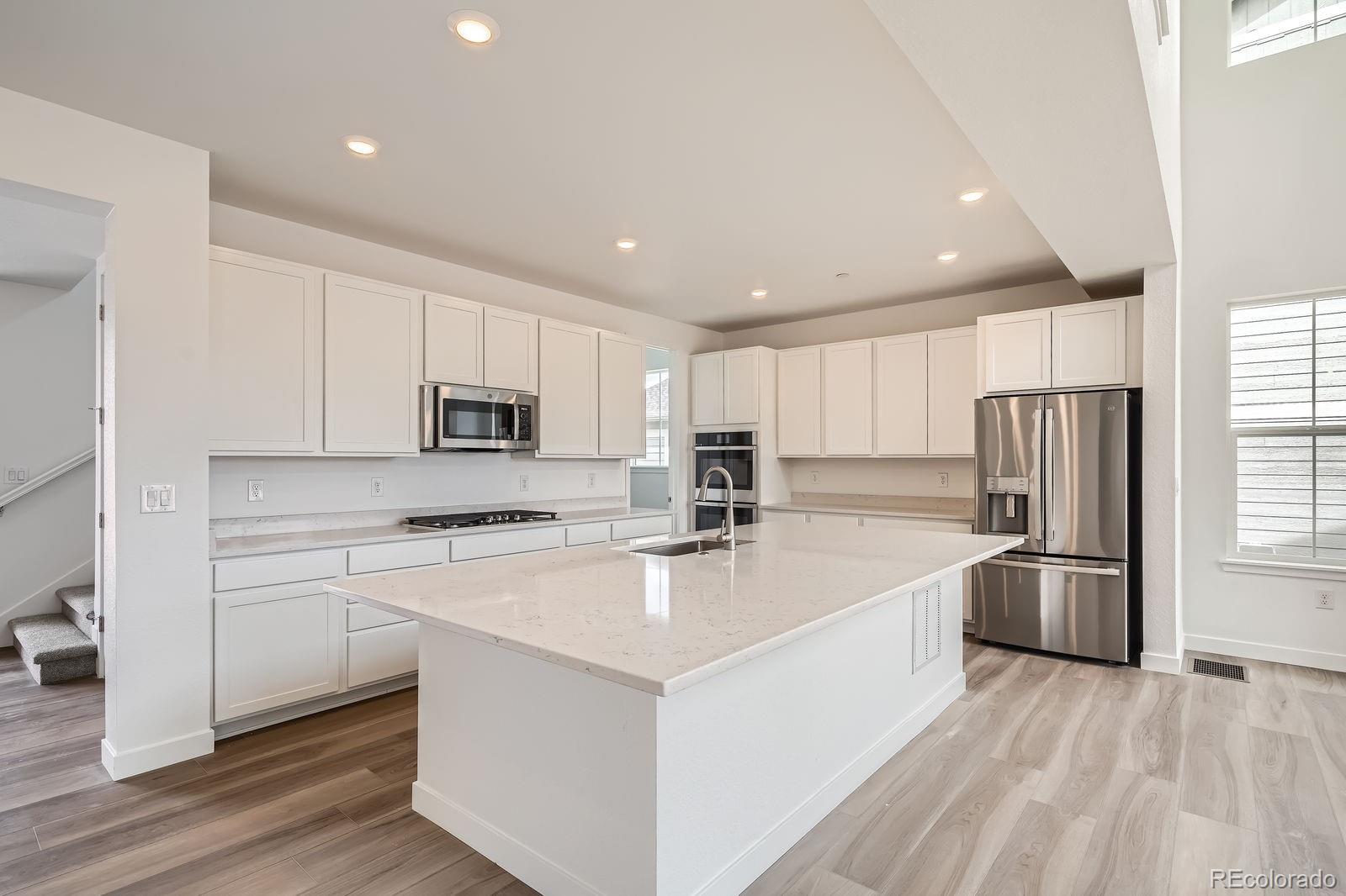 CMA Image for 651  sunrise street,Erie, Colorado