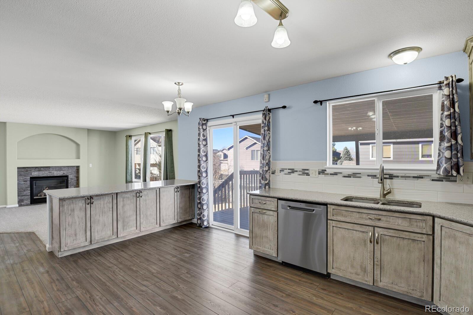 MLS Image #10 for 5521 s yakima street,aurora, Colorado