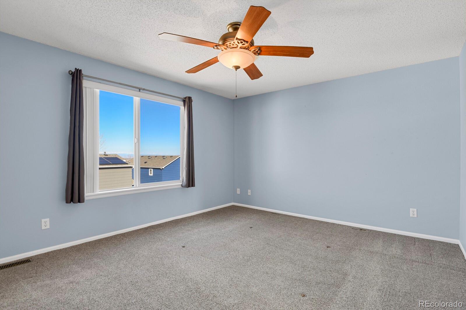 MLS Image #21 for 5521 s yakima street,aurora, Colorado