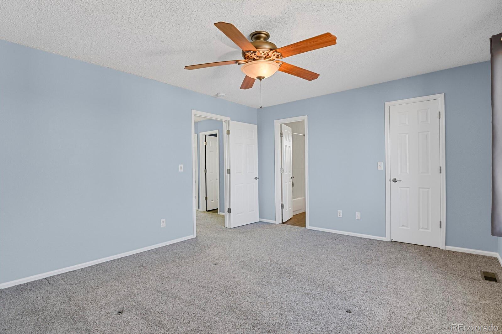 MLS Image #22 for 5521 s yakima street,aurora, Colorado