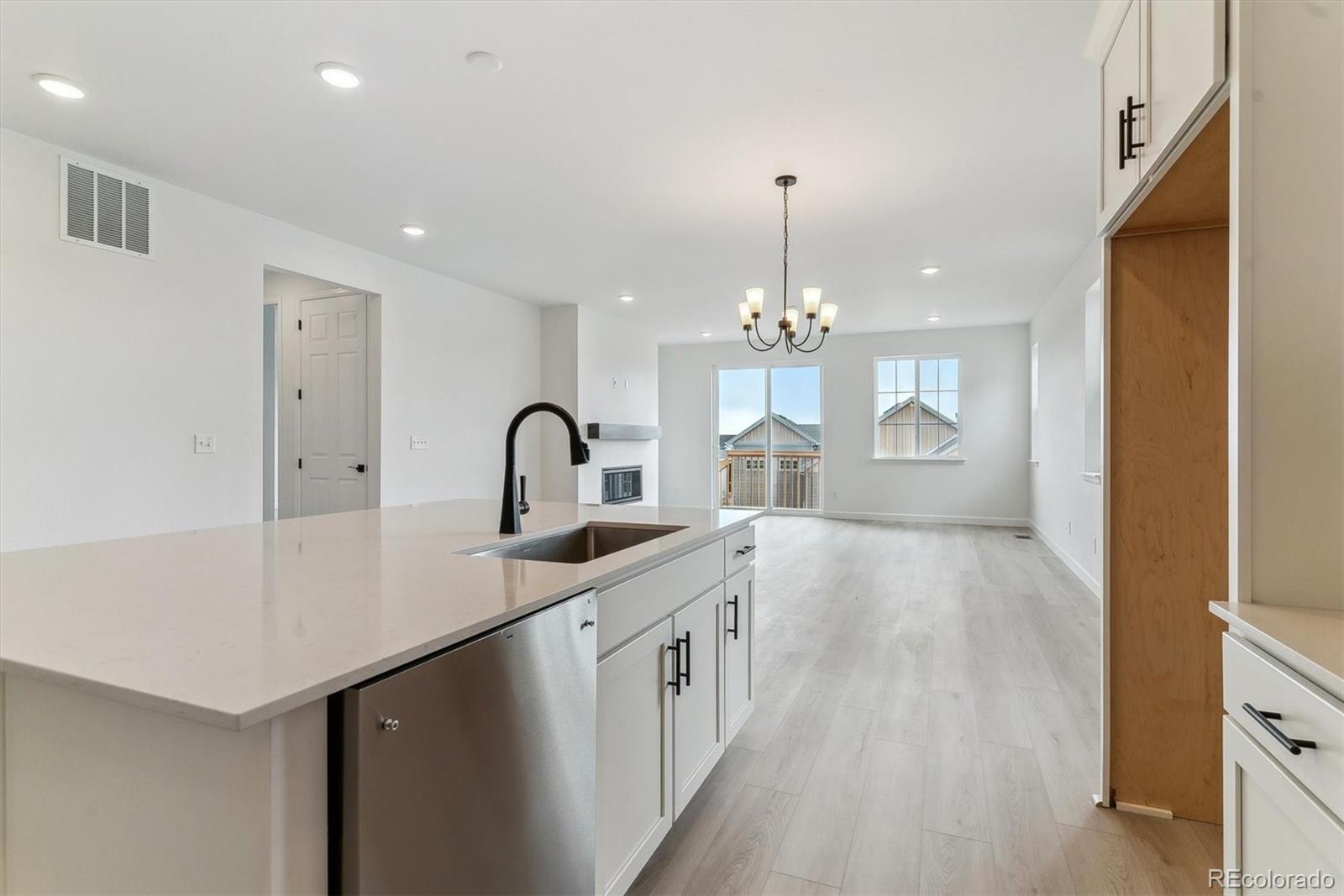 MLS Image #10 for 39172  clymer street,elizabeth, Colorado