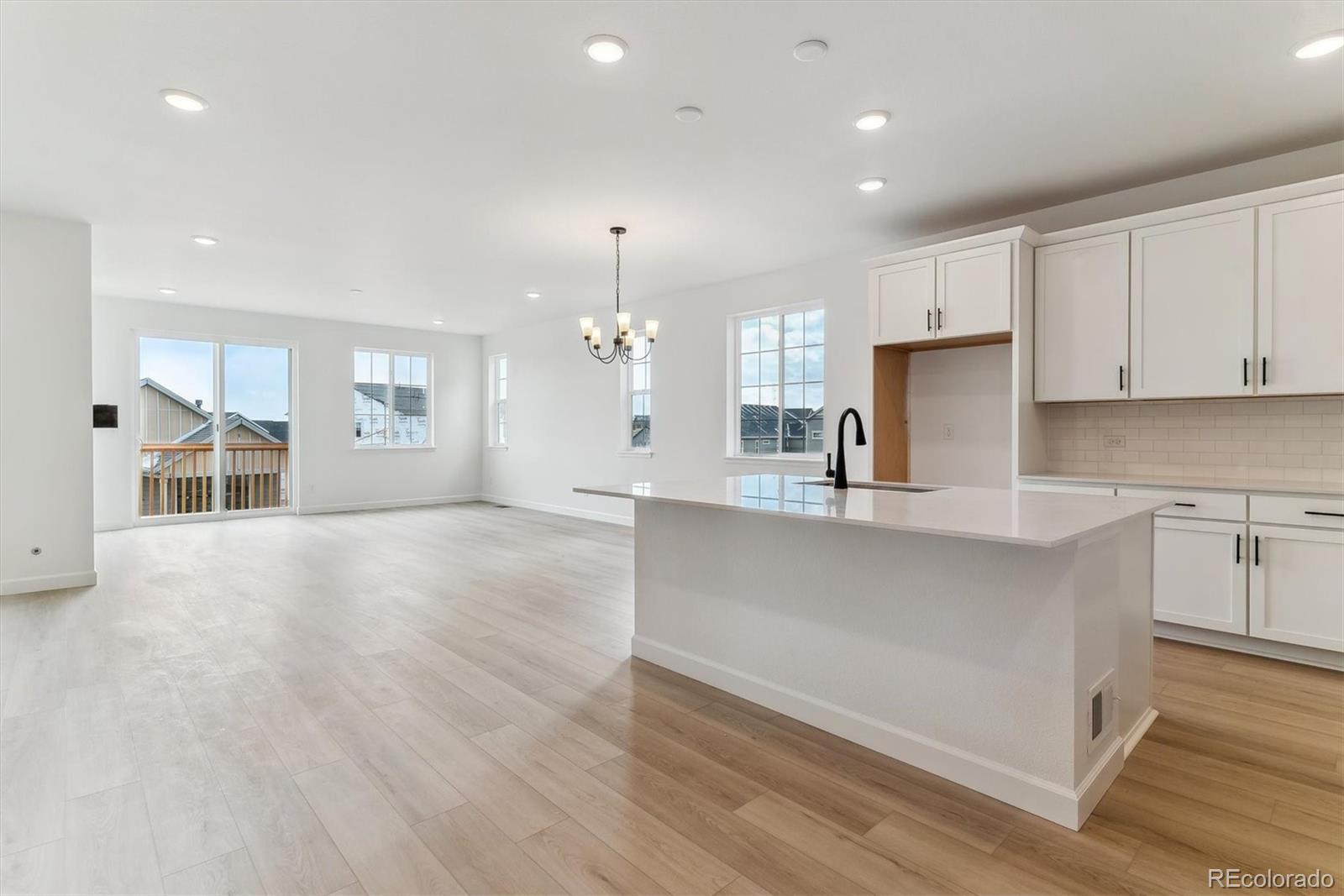 MLS Image #4 for 39172  clymer street,elizabeth, Colorado