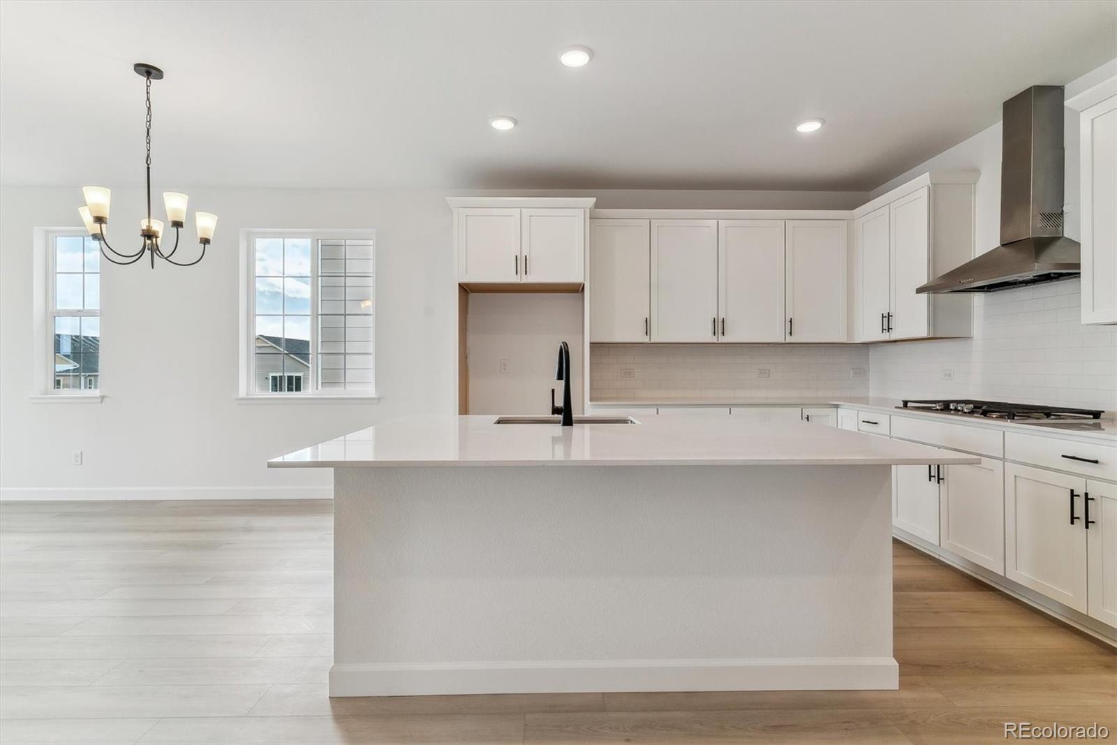 MLS Image #5 for 39172  clymer street,elizabeth, Colorado