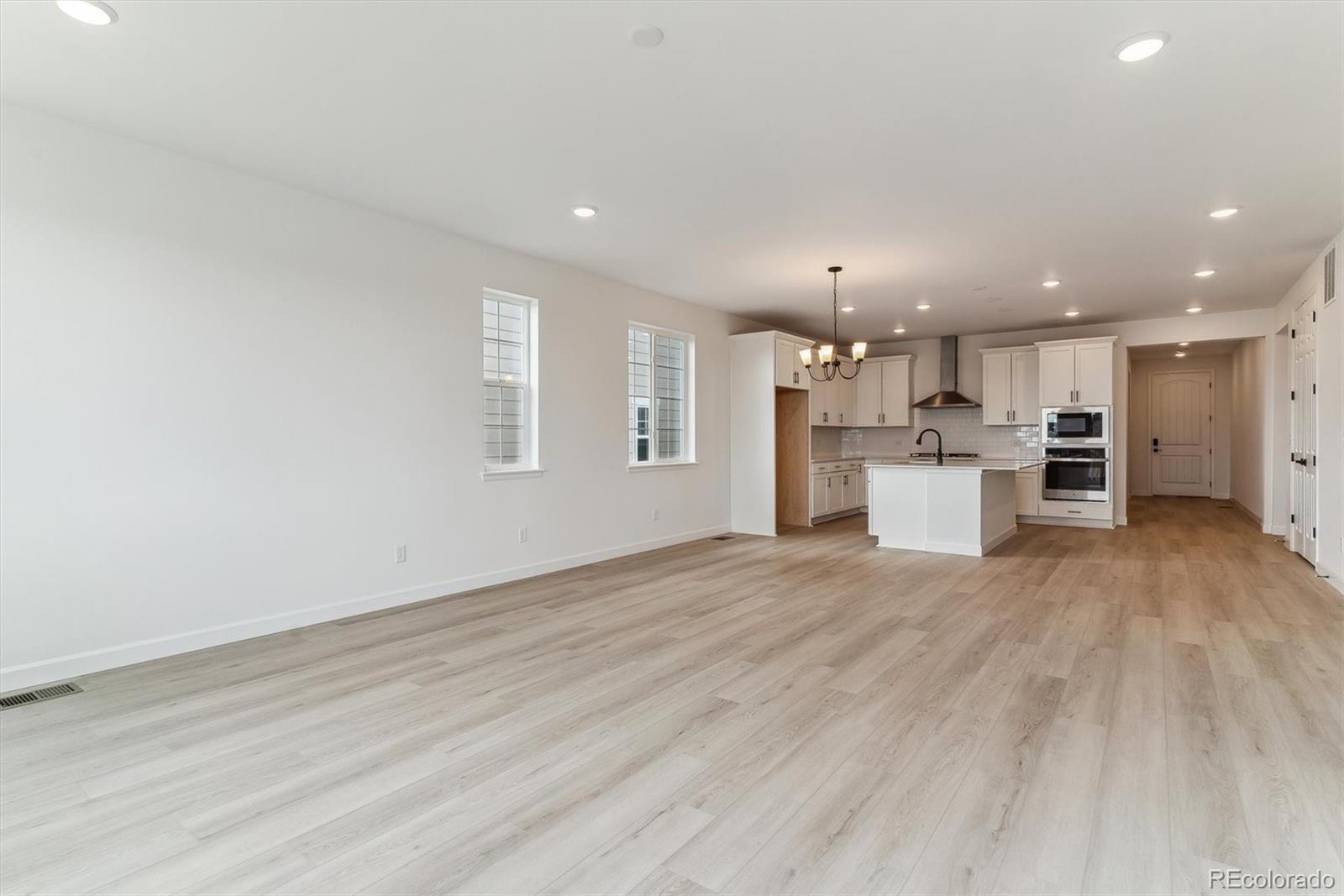 MLS Image #9 for 39172  clymer street,elizabeth, Colorado