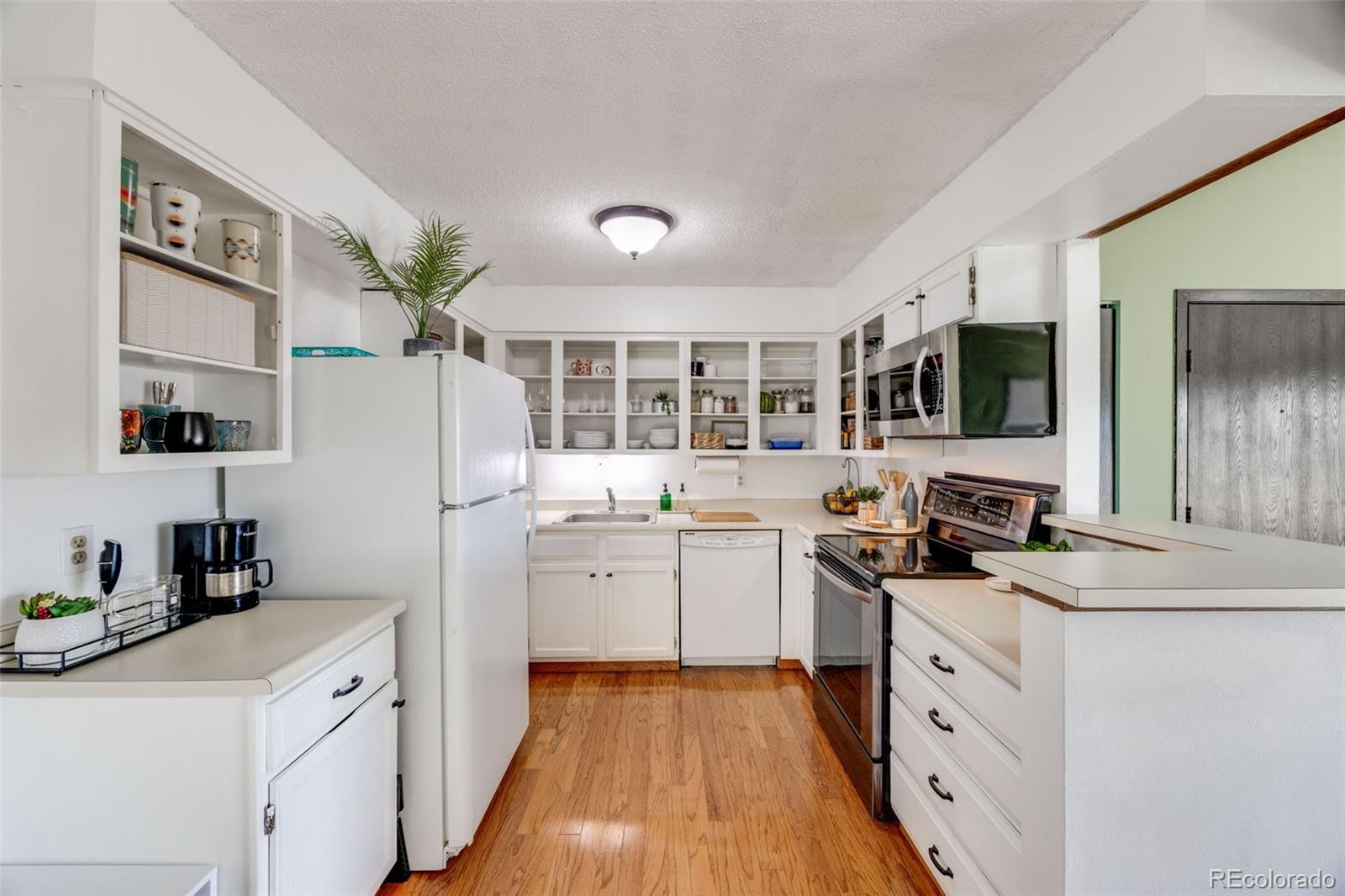 MLS Image #12 for 430  zang street,lakewood, Colorado