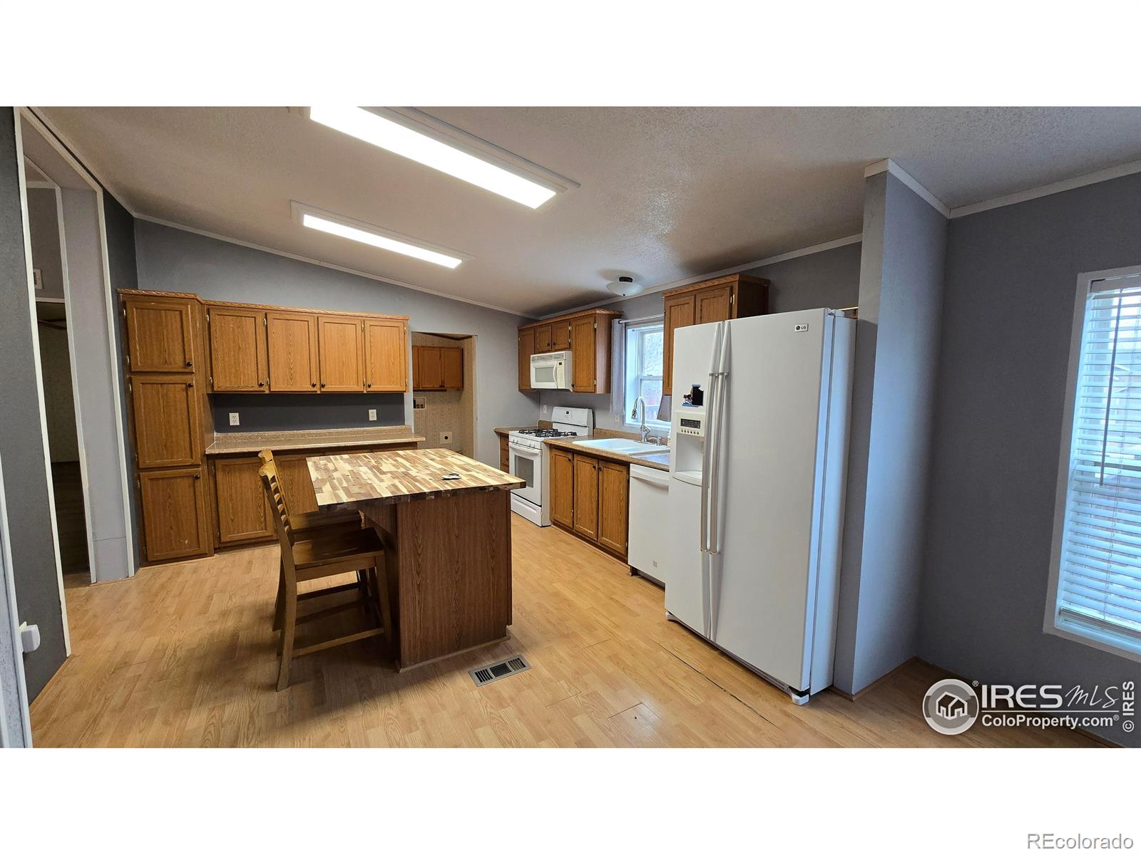 MLS Image #9 for 207 n custer avenue,fleming, Colorado
