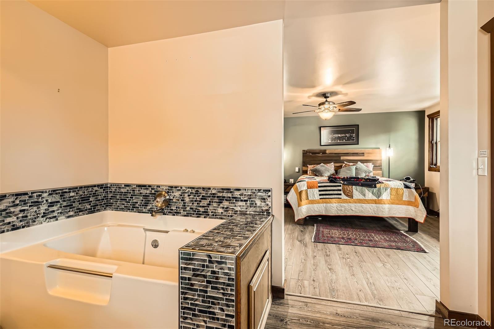 MLS Image #17 for 17306 w 17th place,golden, Colorado