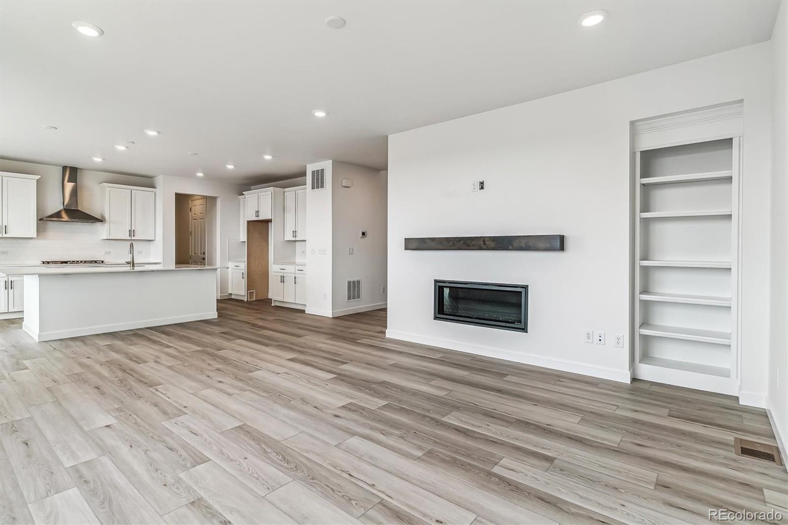 MLS Image #5 for 39182  clymer street,elizabeth, Colorado
