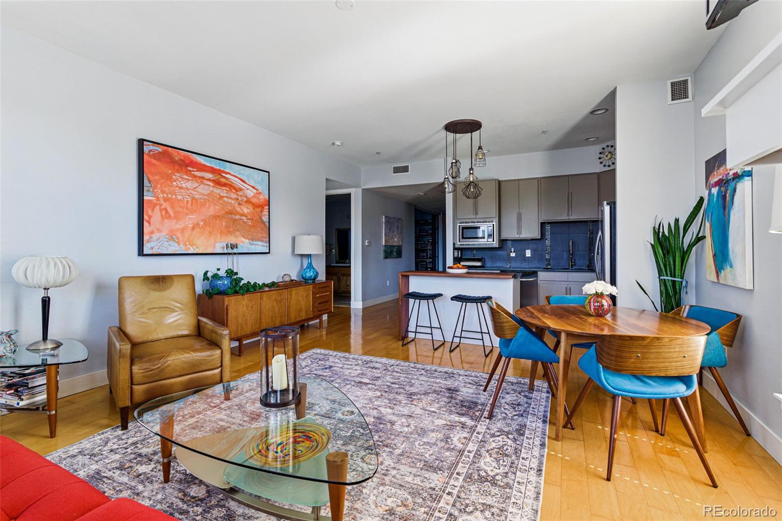 MLS Image #10 for 1738 n franklin street,denver, Colorado