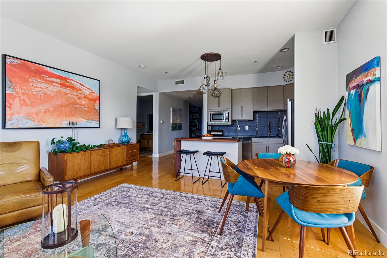 MLS Image #11 for 1738 n franklin street,denver, Colorado