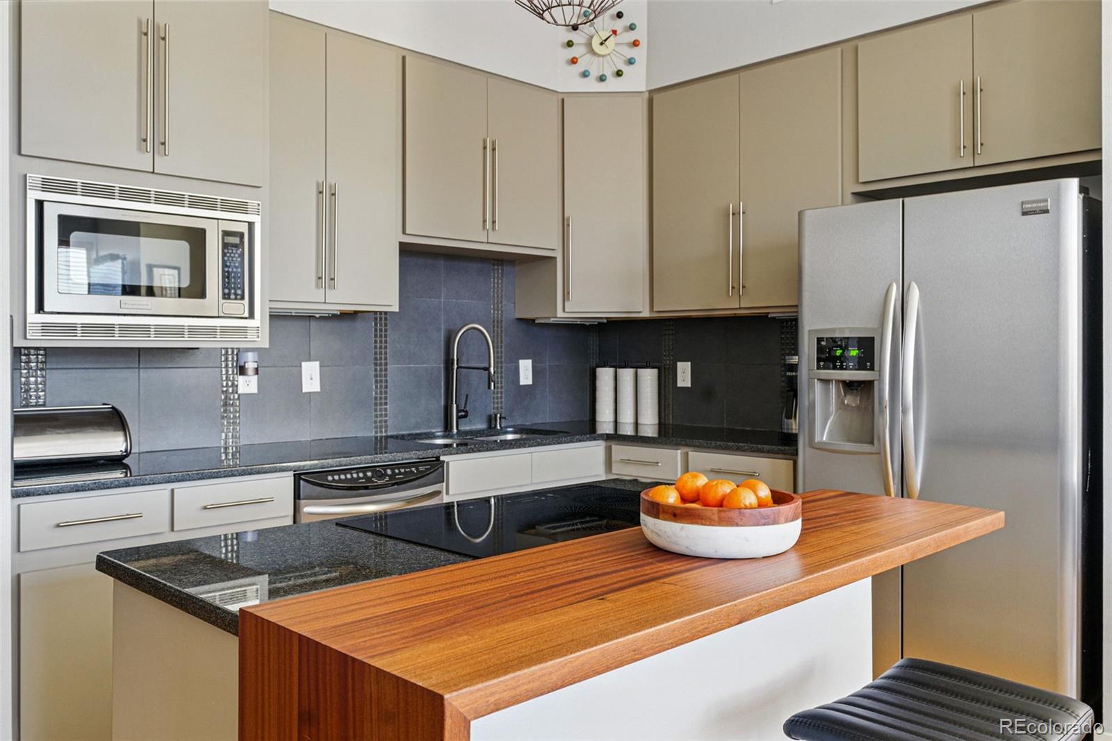 MLS Image #2 for 1738 n franklin street,denver, Colorado