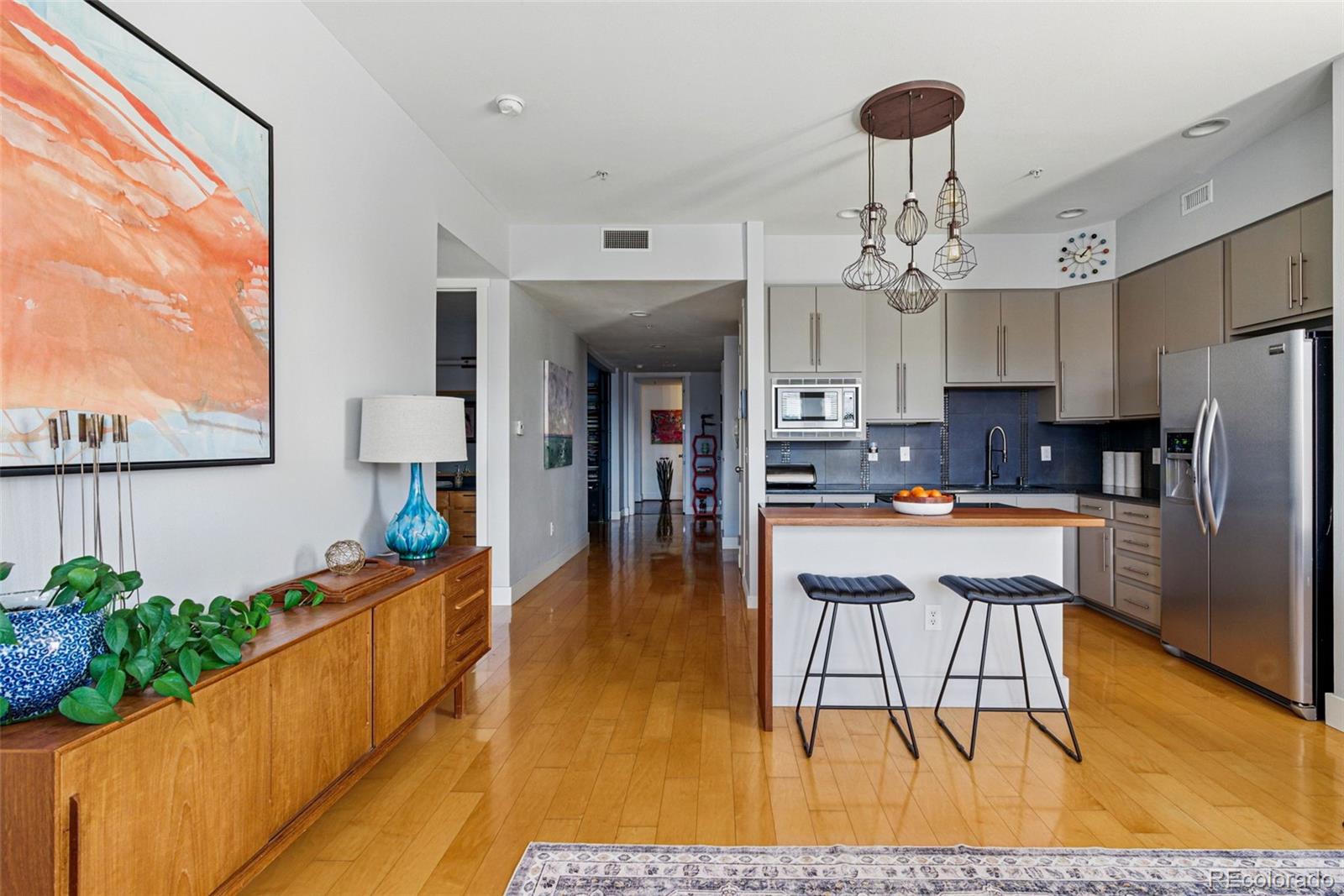 MLS Image #5 for 1738 n franklin street,denver, Colorado