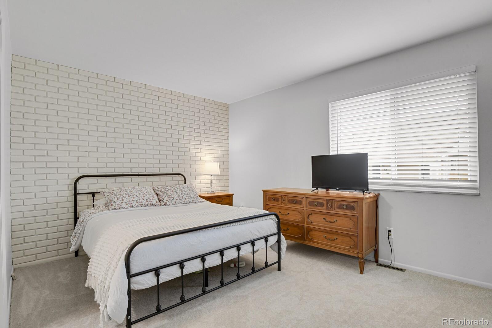 MLS Image #12 for 8755  chase drive,arvada, Colorado