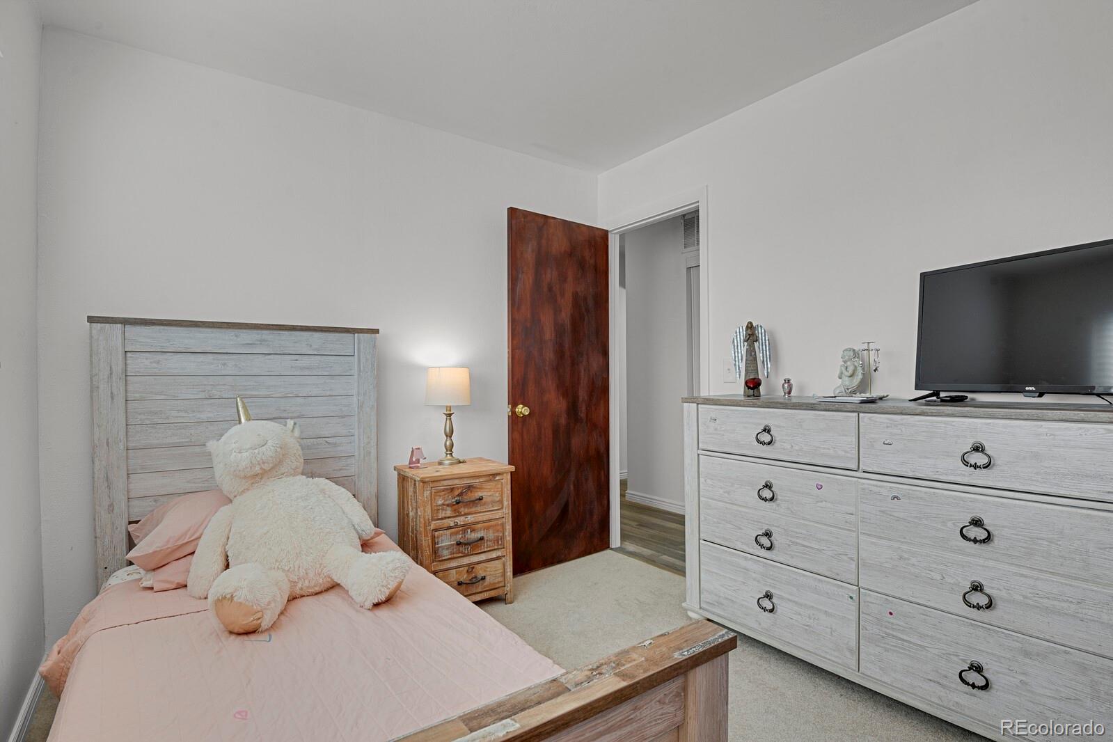 MLS Image #16 for 8755  chase drive,arvada, Colorado