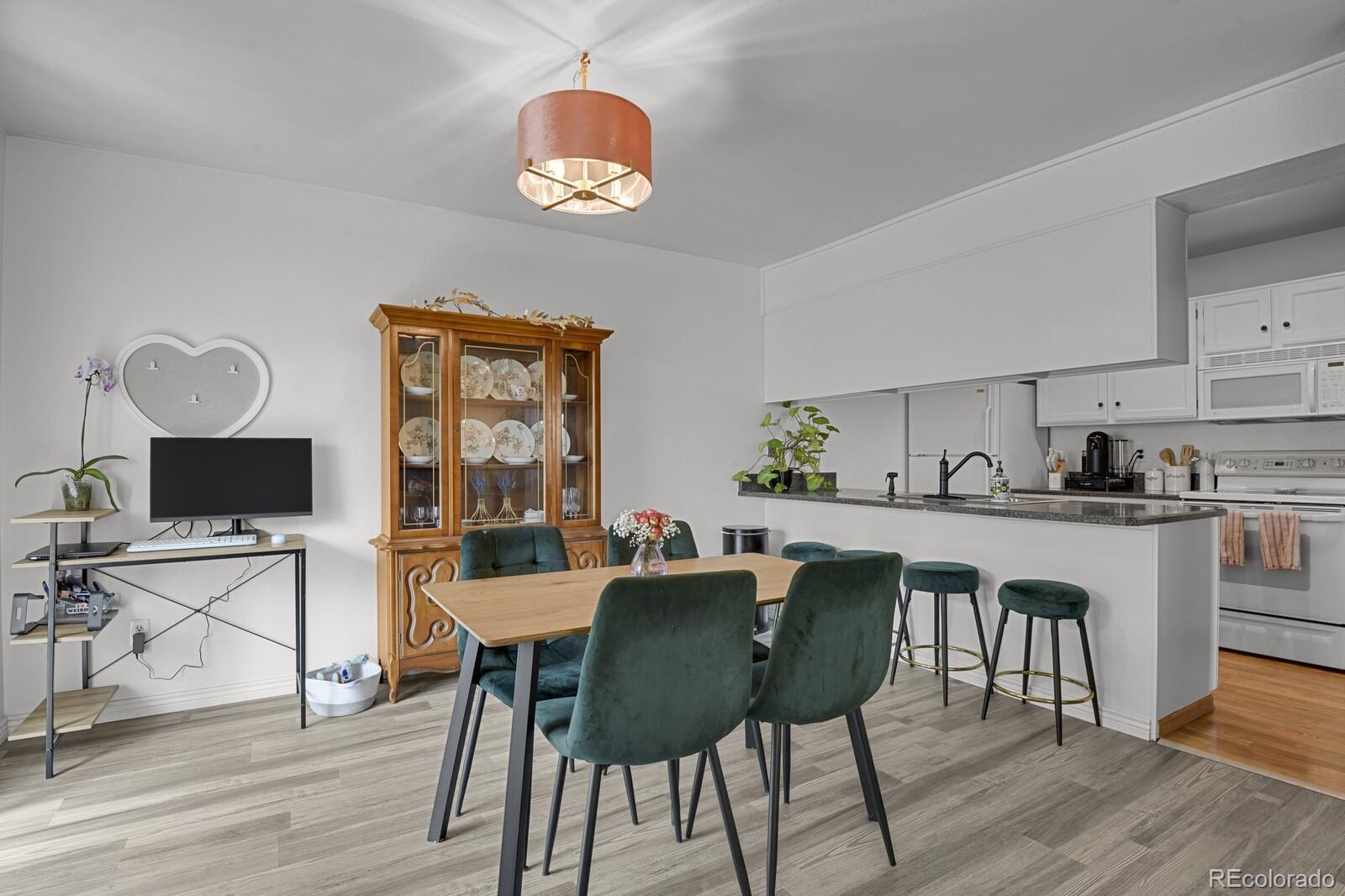 MLS Image #6 for 8755  chase drive,arvada, Colorado