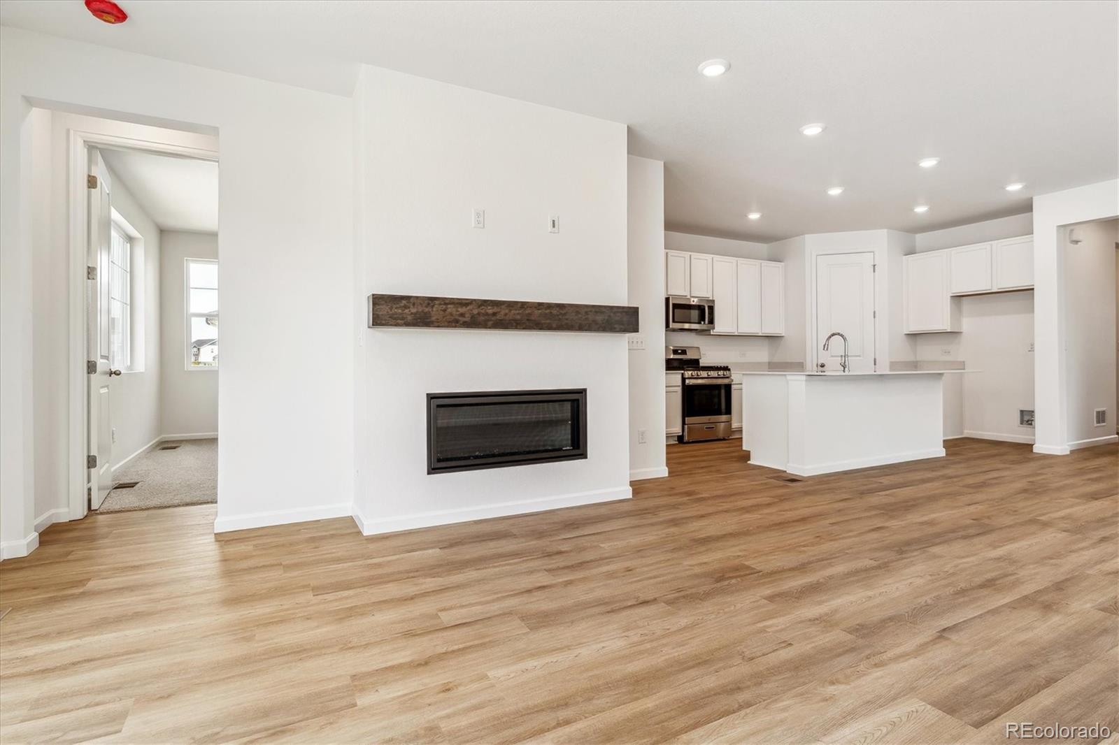 MLS Image #15 for 39171  anthony street,elizabeth, Colorado