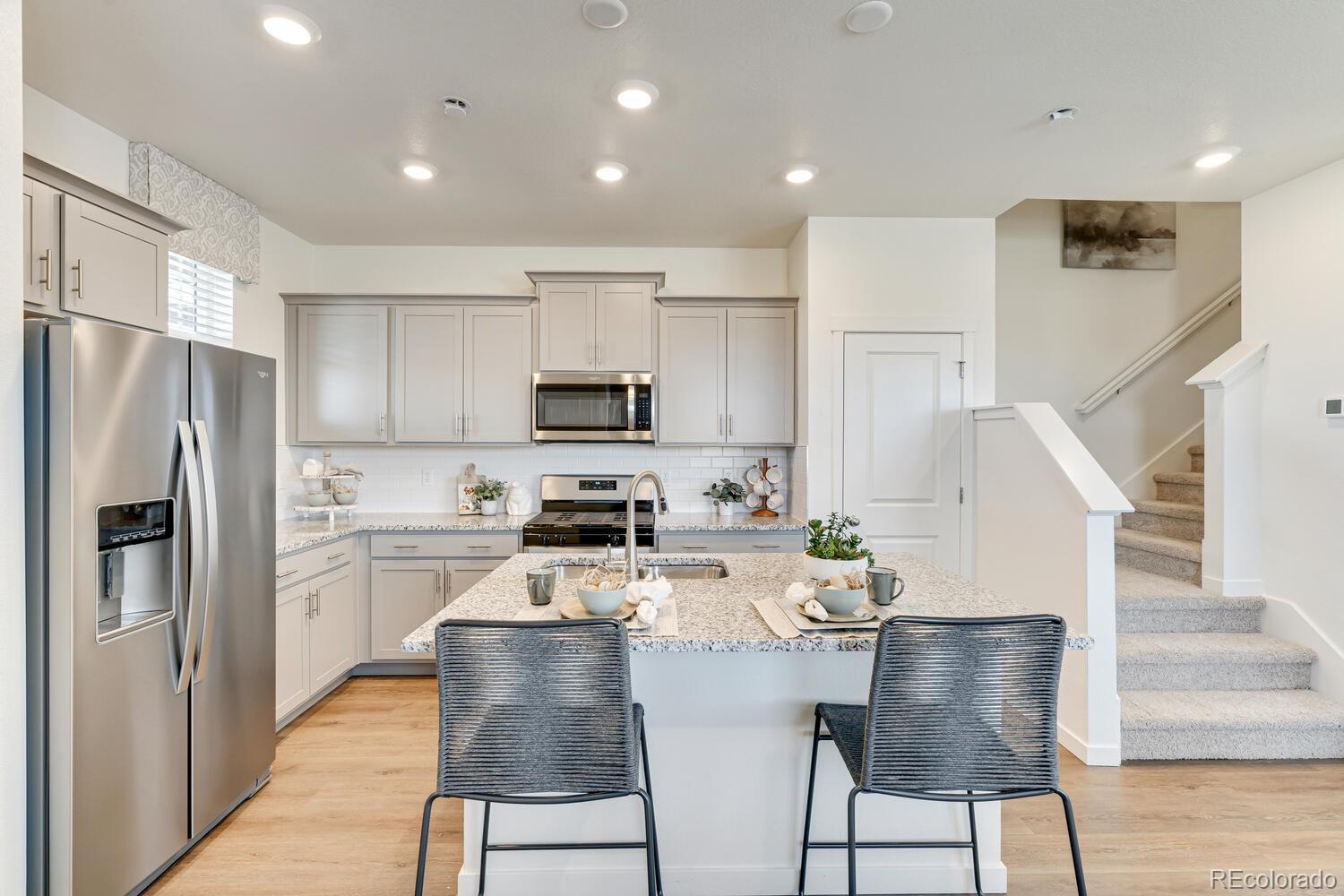 MLS Image #10 for 958  hoptree court,johnstown, Colorado