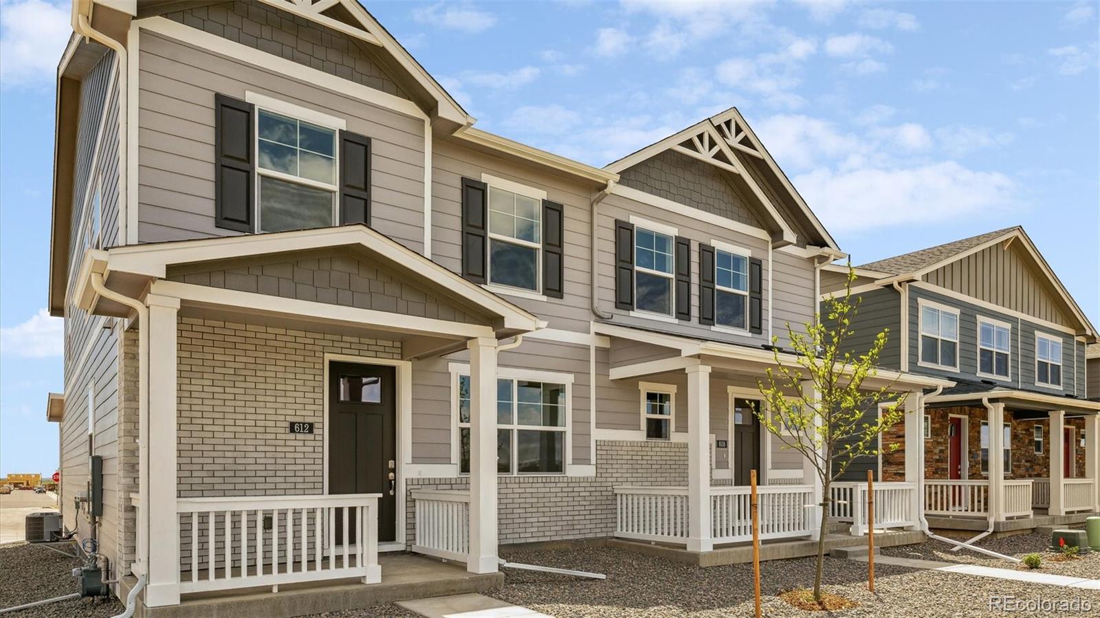 MLS Image #2 for 958  hoptree court,johnstown, Colorado