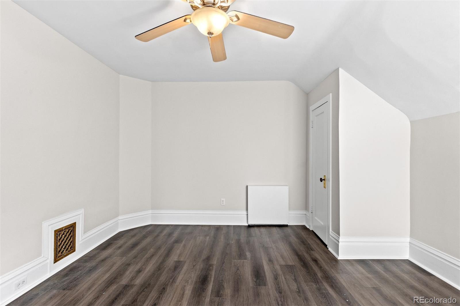 MLS Image #38 for 1562  madison street,denver, Colorado