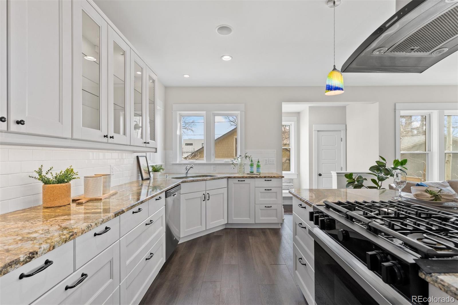 MLS Image #9 for 1562  madison street,denver, Colorado